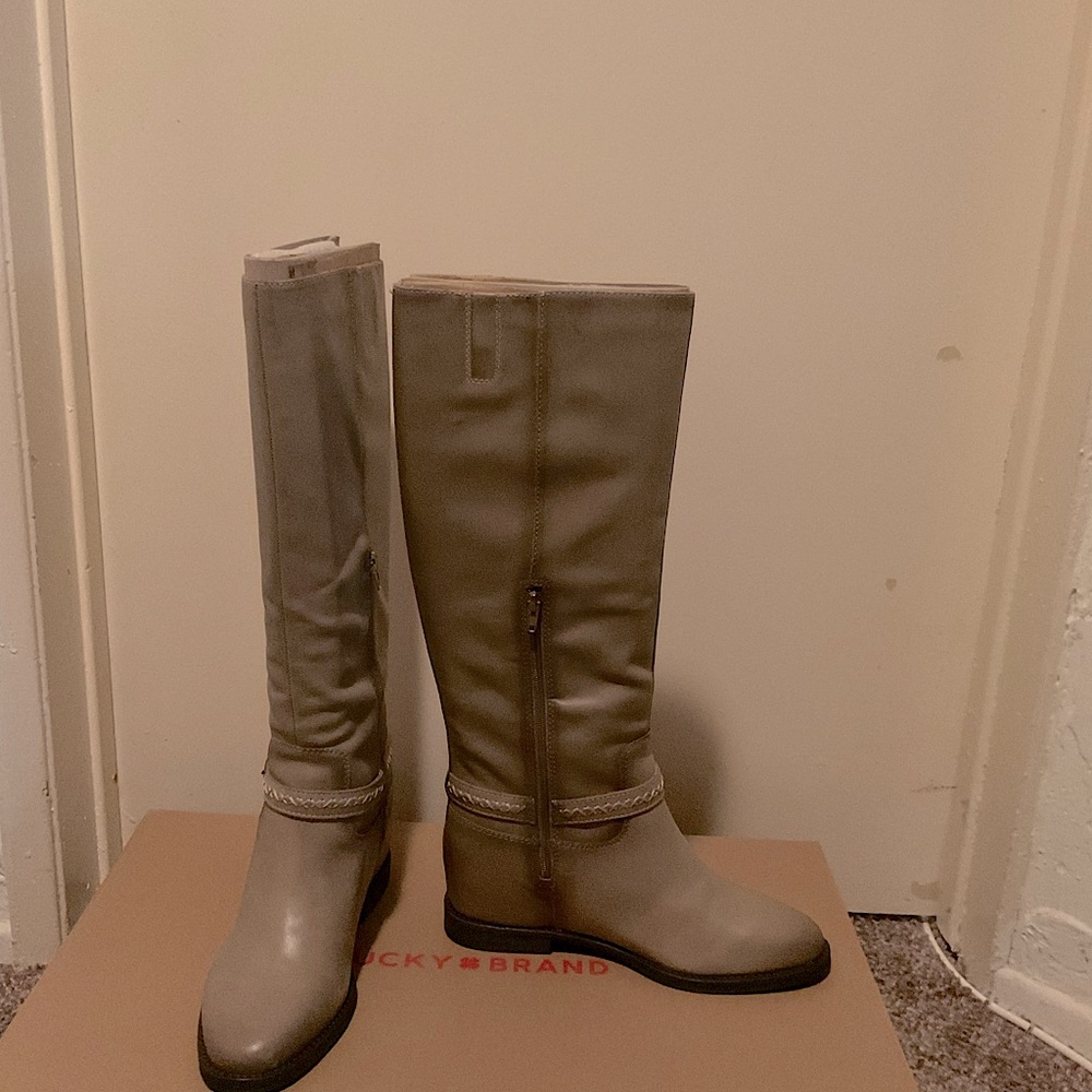Lucky Brand Stylish Knee-High Boots in Taupe, Size 10.